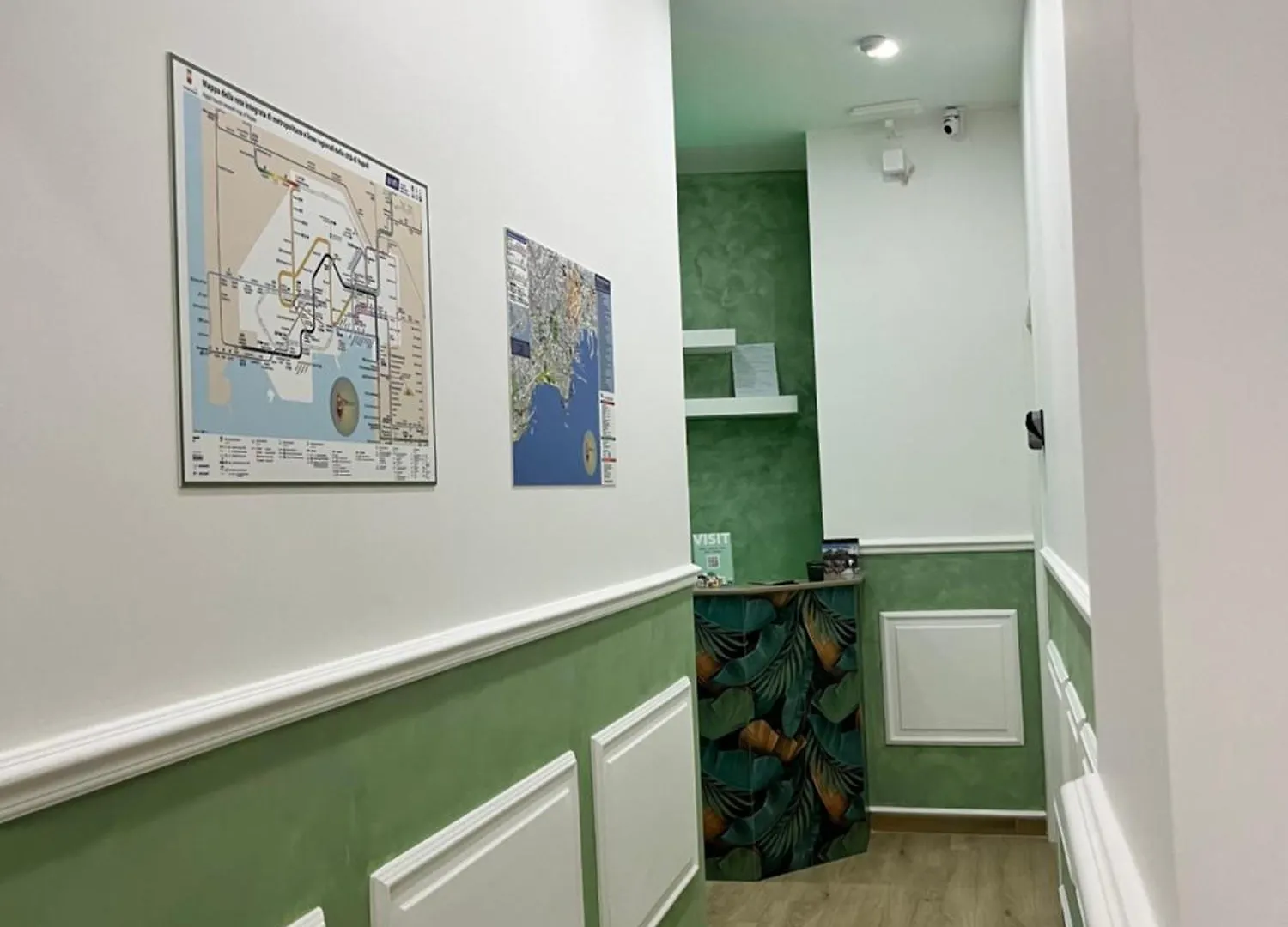 Vpm Rooms Central Train Station Naples 0*,  Italy