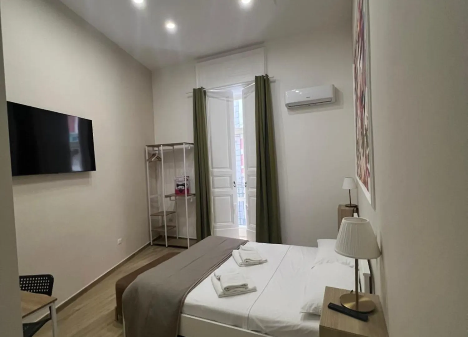 Guest house Vpm Rooms Central Train Station Naples